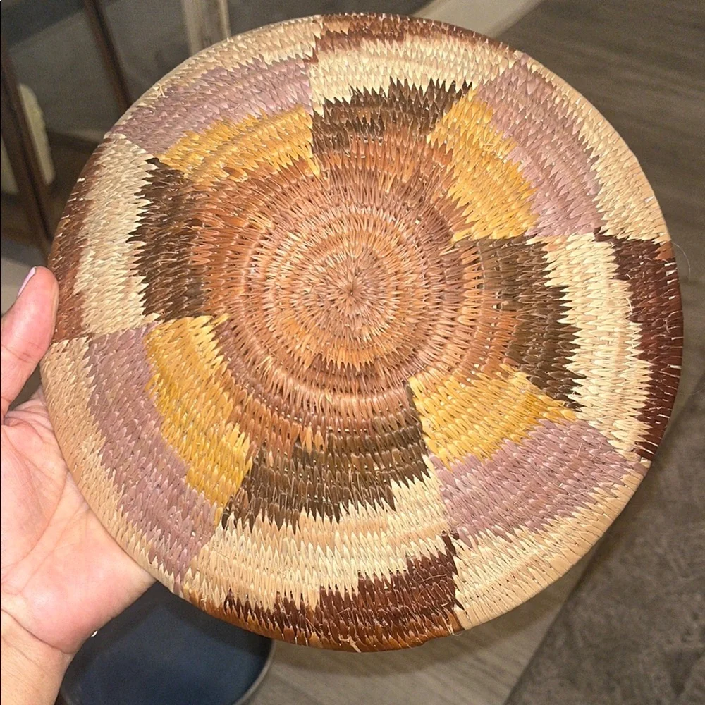 Ngwao Boswa Handwoven Basket - Brown and Tan